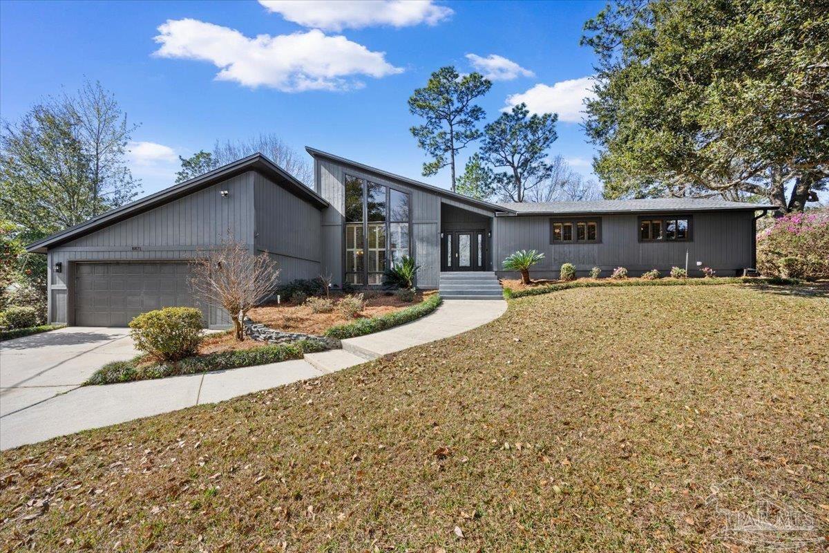 8871 Scenic Hills Dr