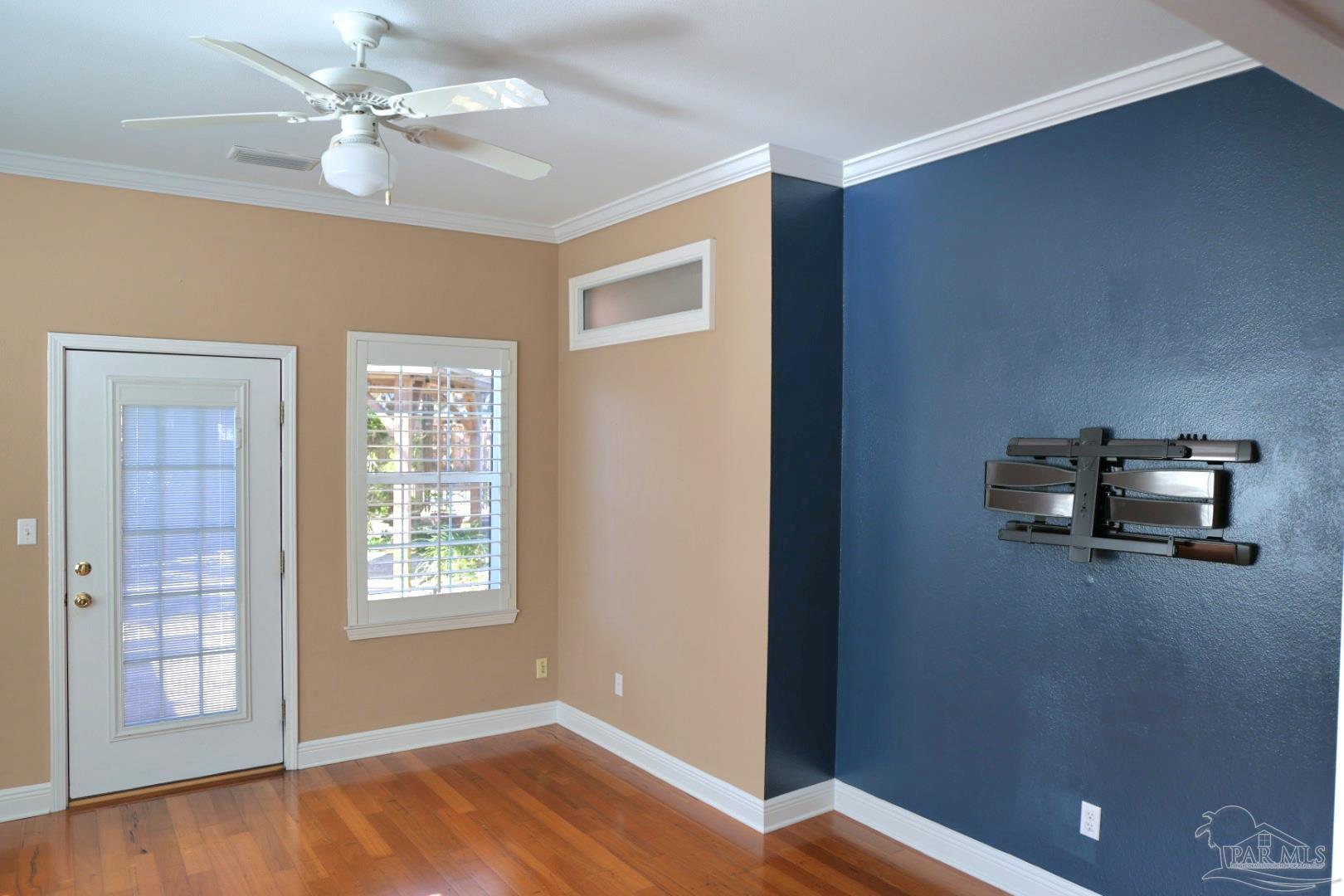 3141 Oak Shadow Ln