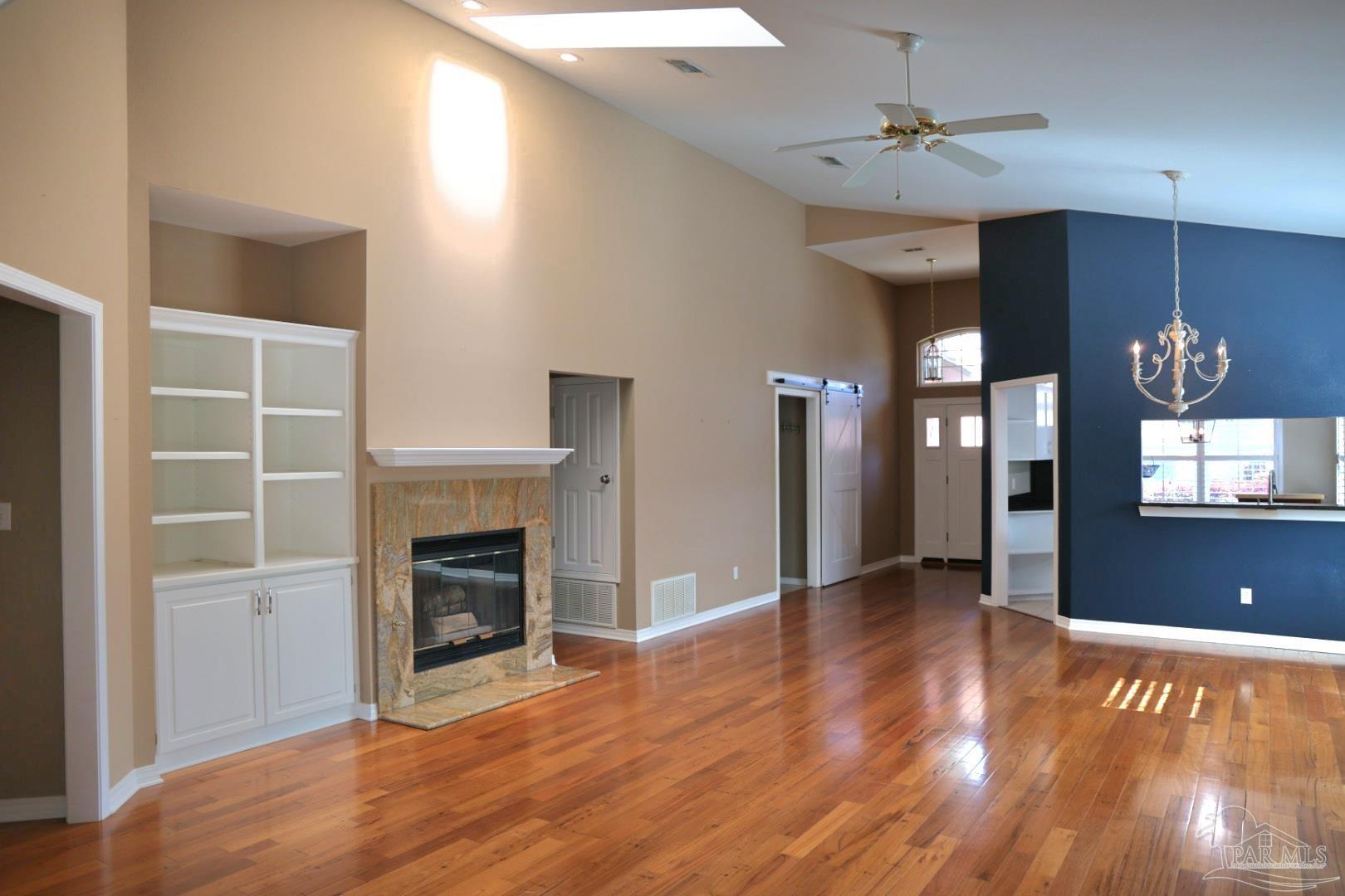 3141 Oak Shadow Ln