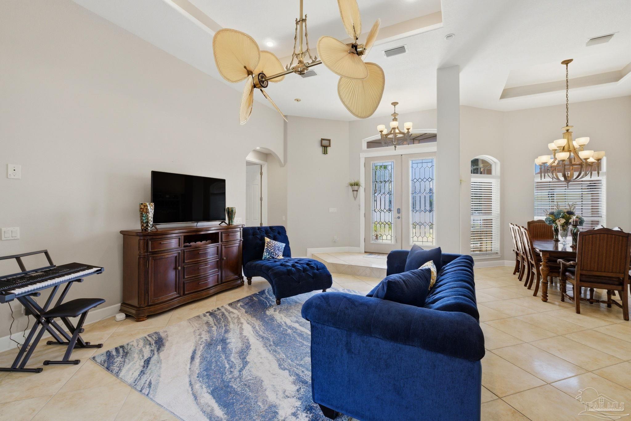 1621 Smugglers Cove Cir