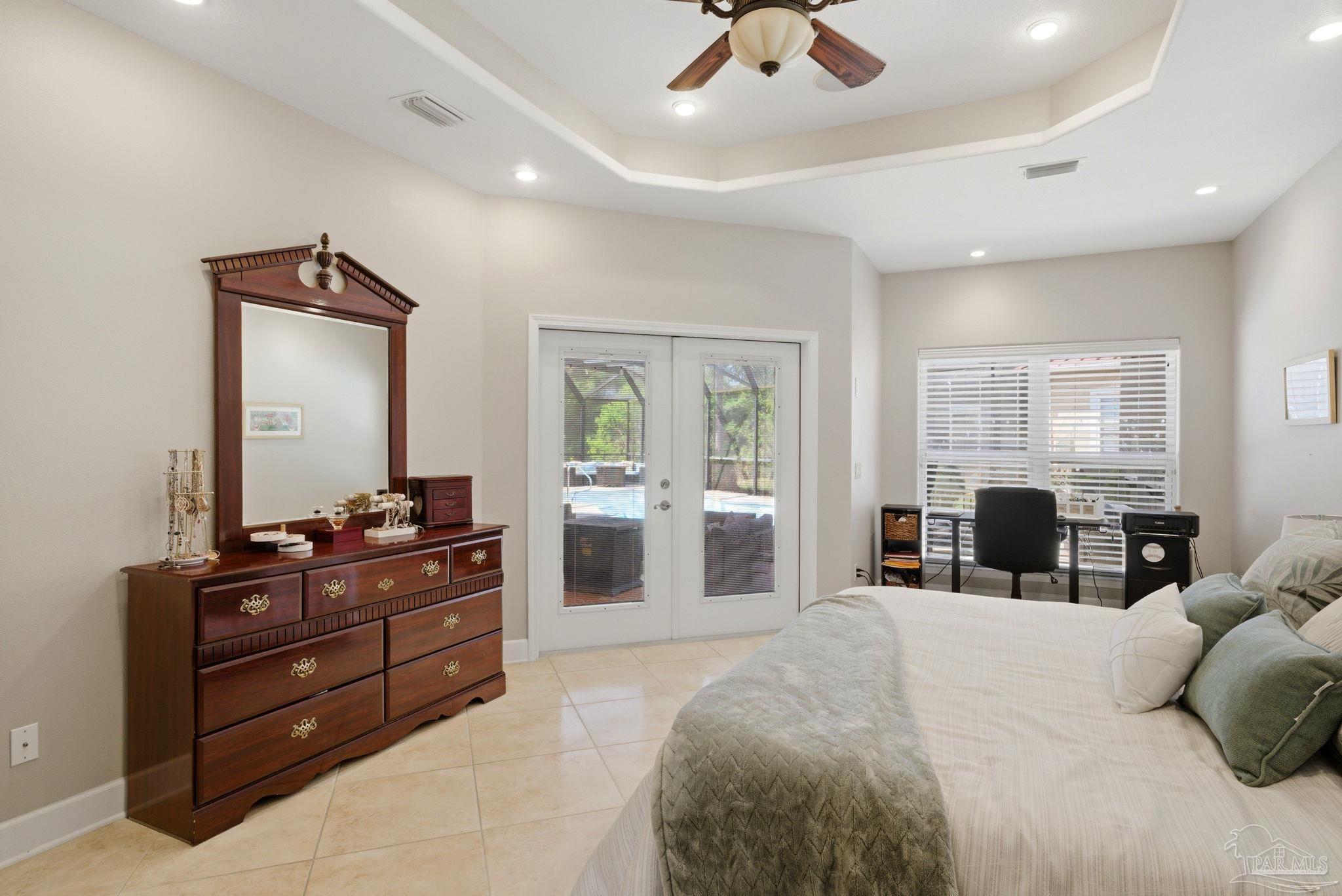 1621 Smugglers Cove Cir