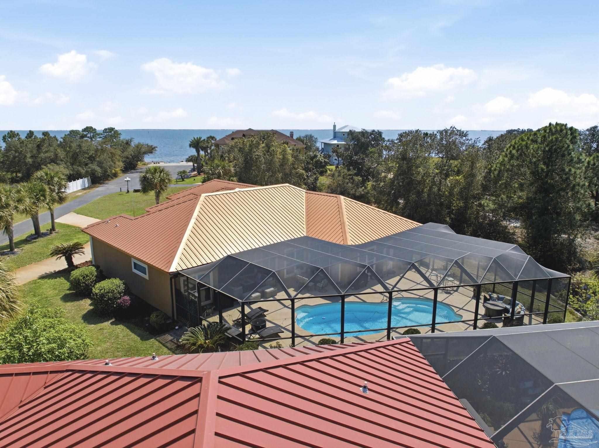 1621 Smugglers Cove Cir