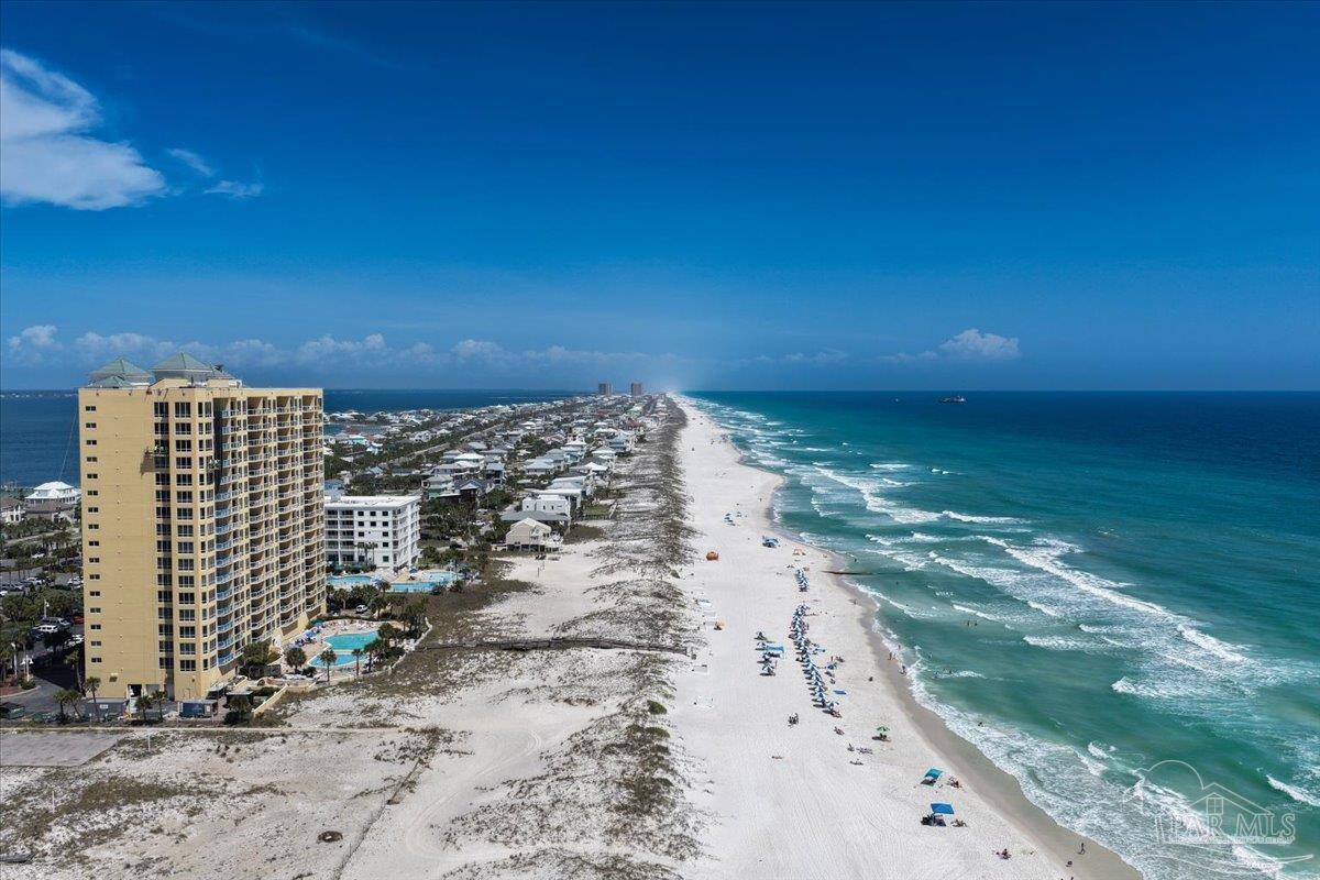 22 Via Deluna Dr # 304