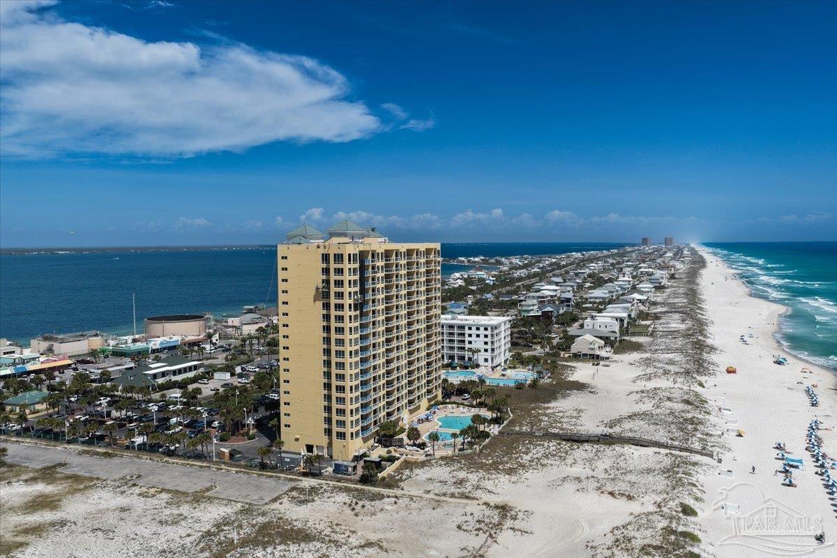 22 Via Deluna Dr # 304