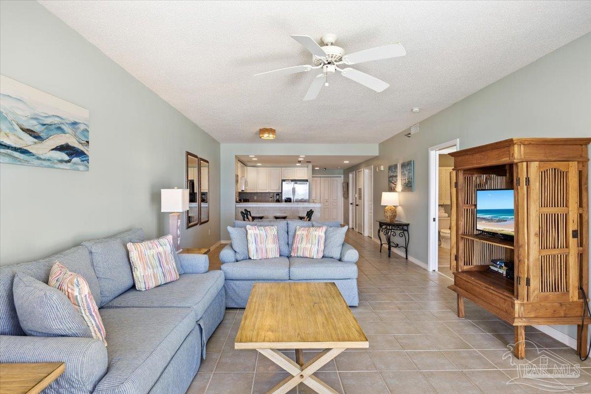 22 Via Deluna Dr # 304