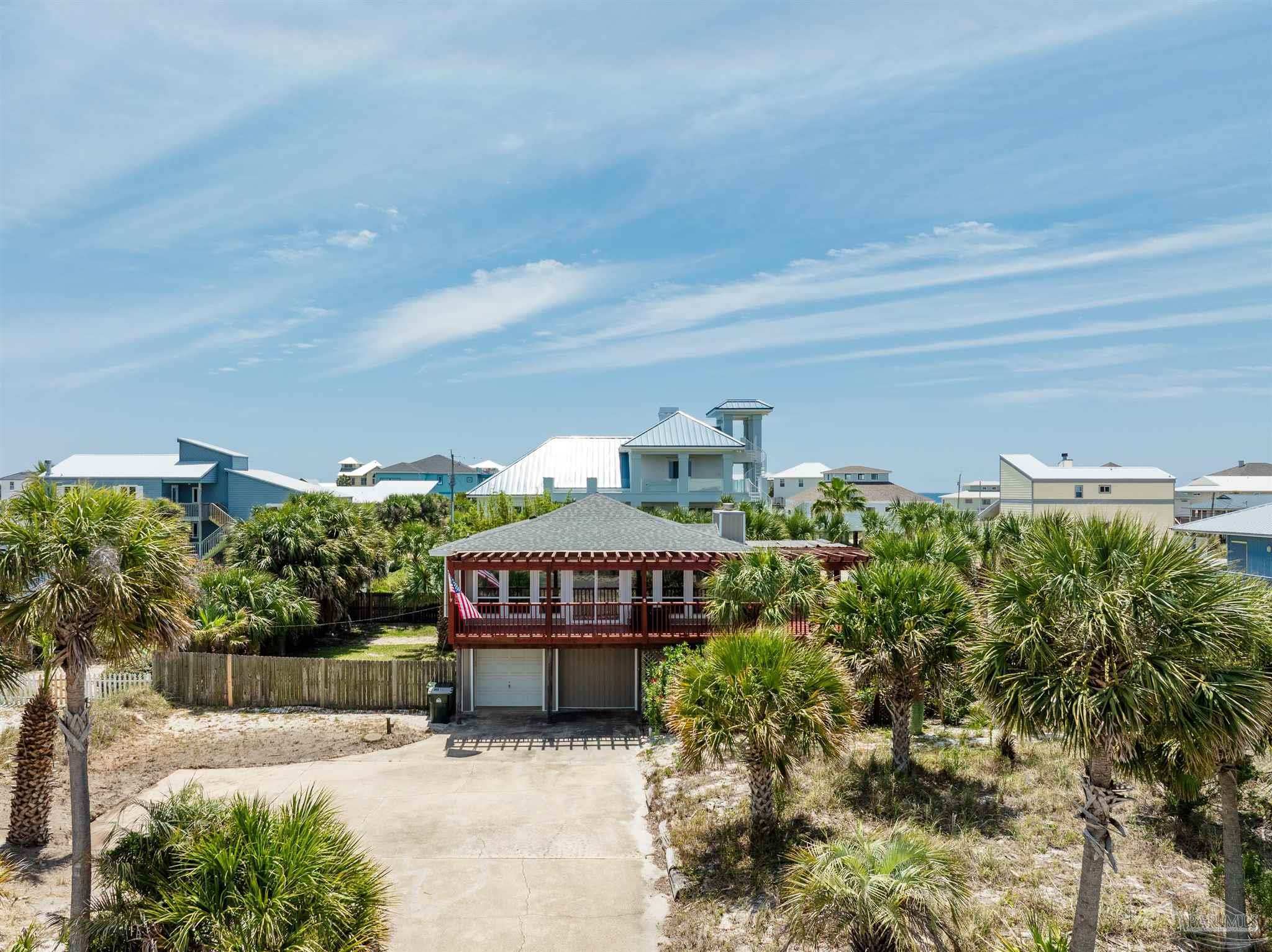 1202 Via Deluna Dr