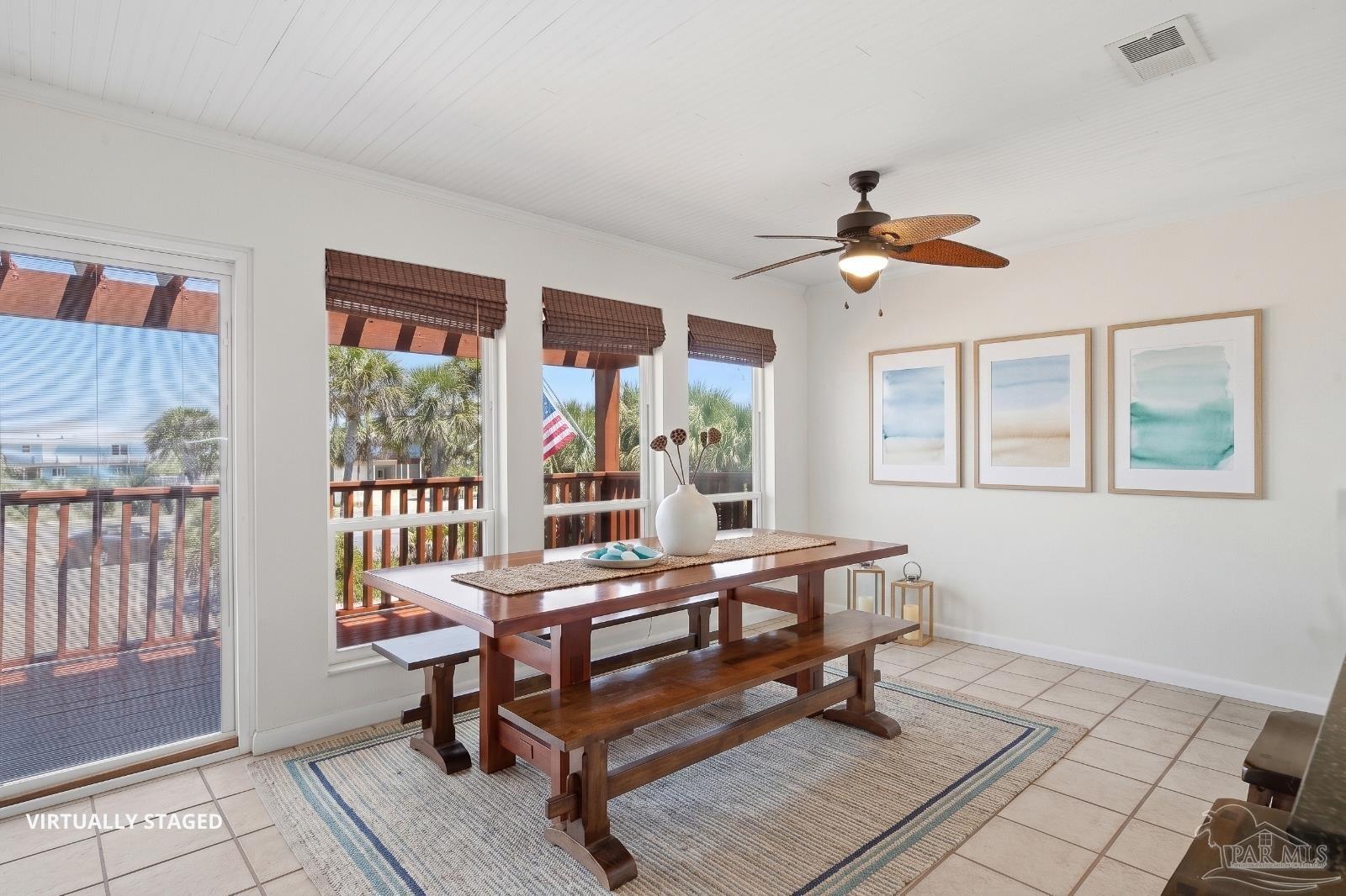 1202 Via Deluna Dr