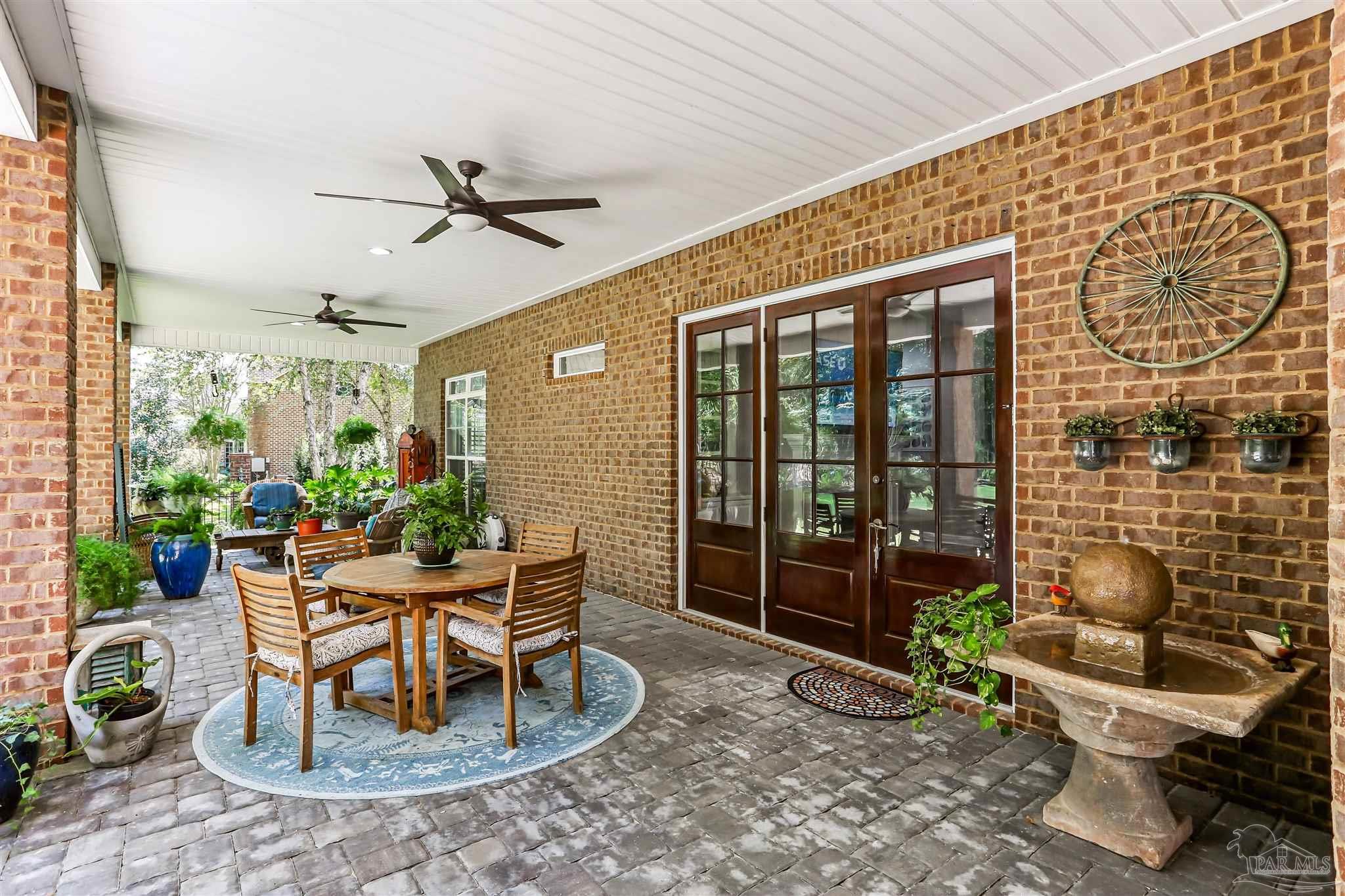 8658 Foxtail Loop