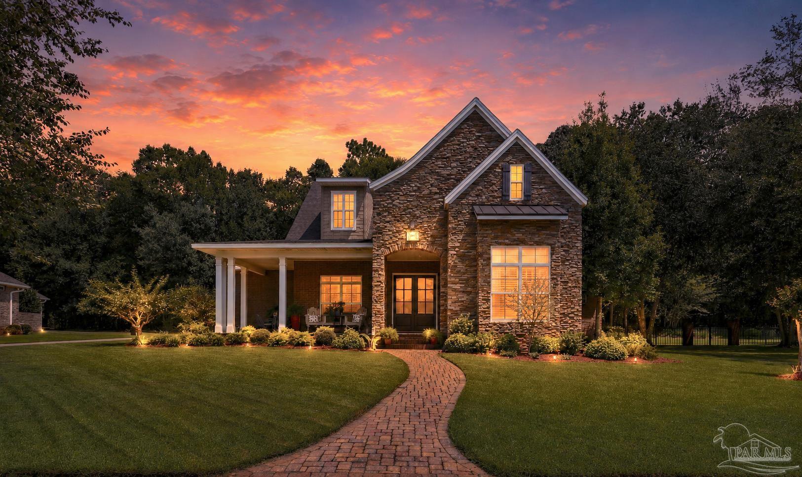 8658 Foxtail Loop