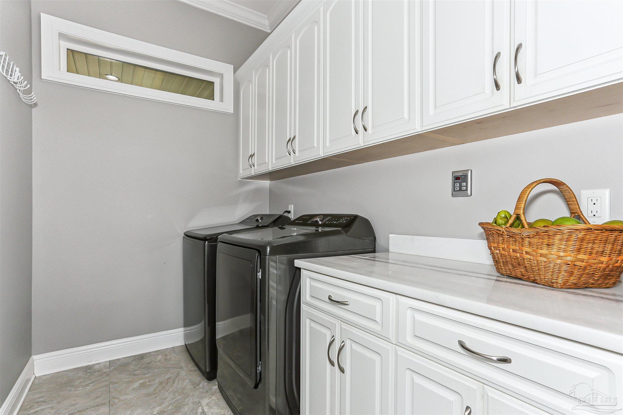 8658 Foxtail Loop