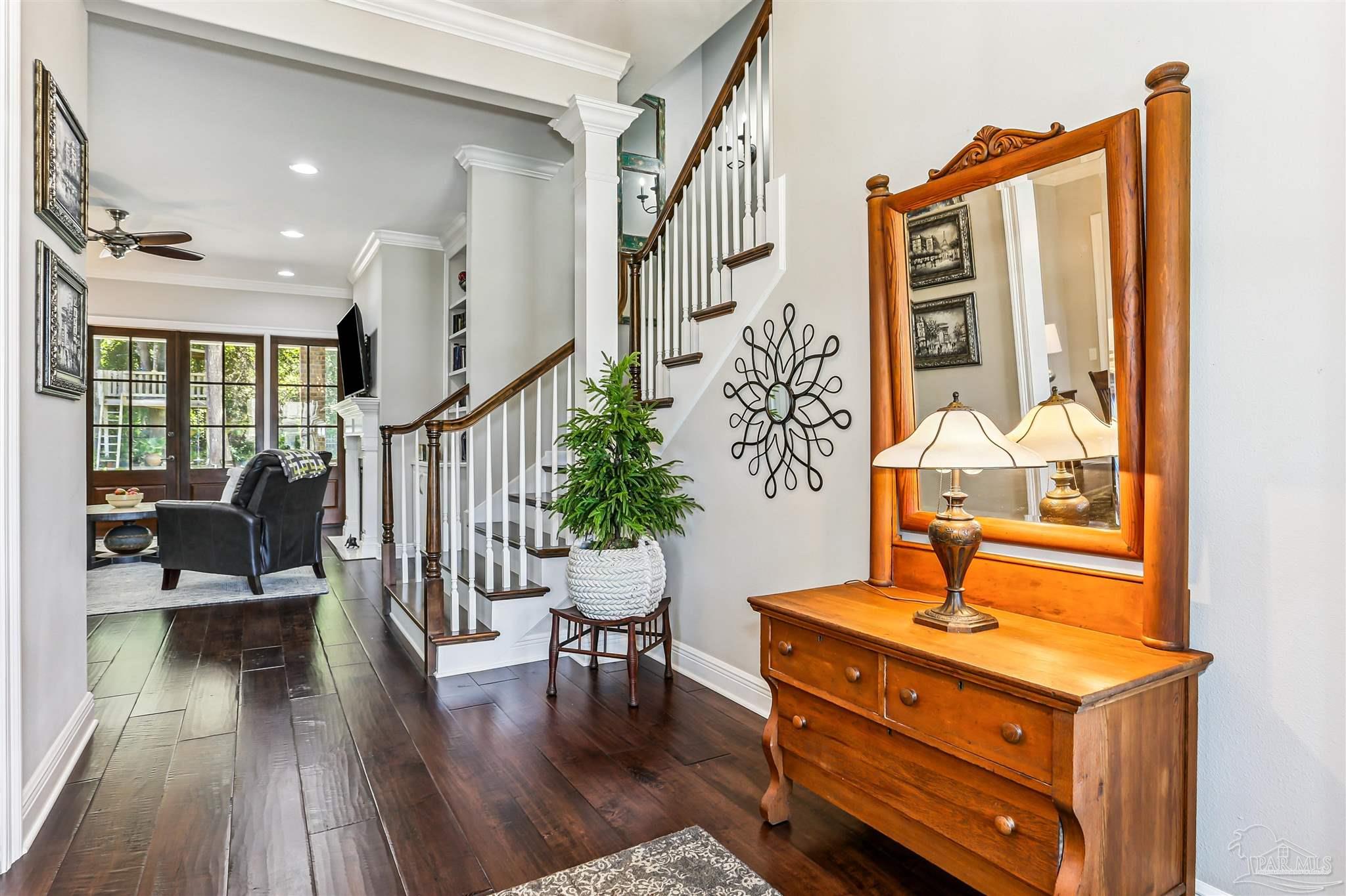 8658 Foxtail Loop