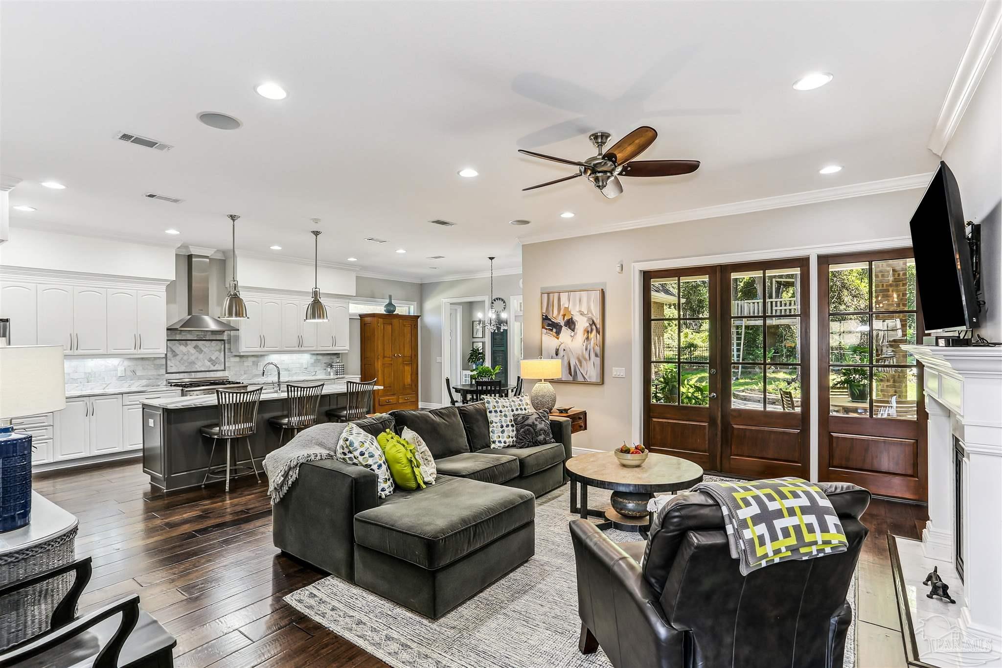 8658 Foxtail Loop