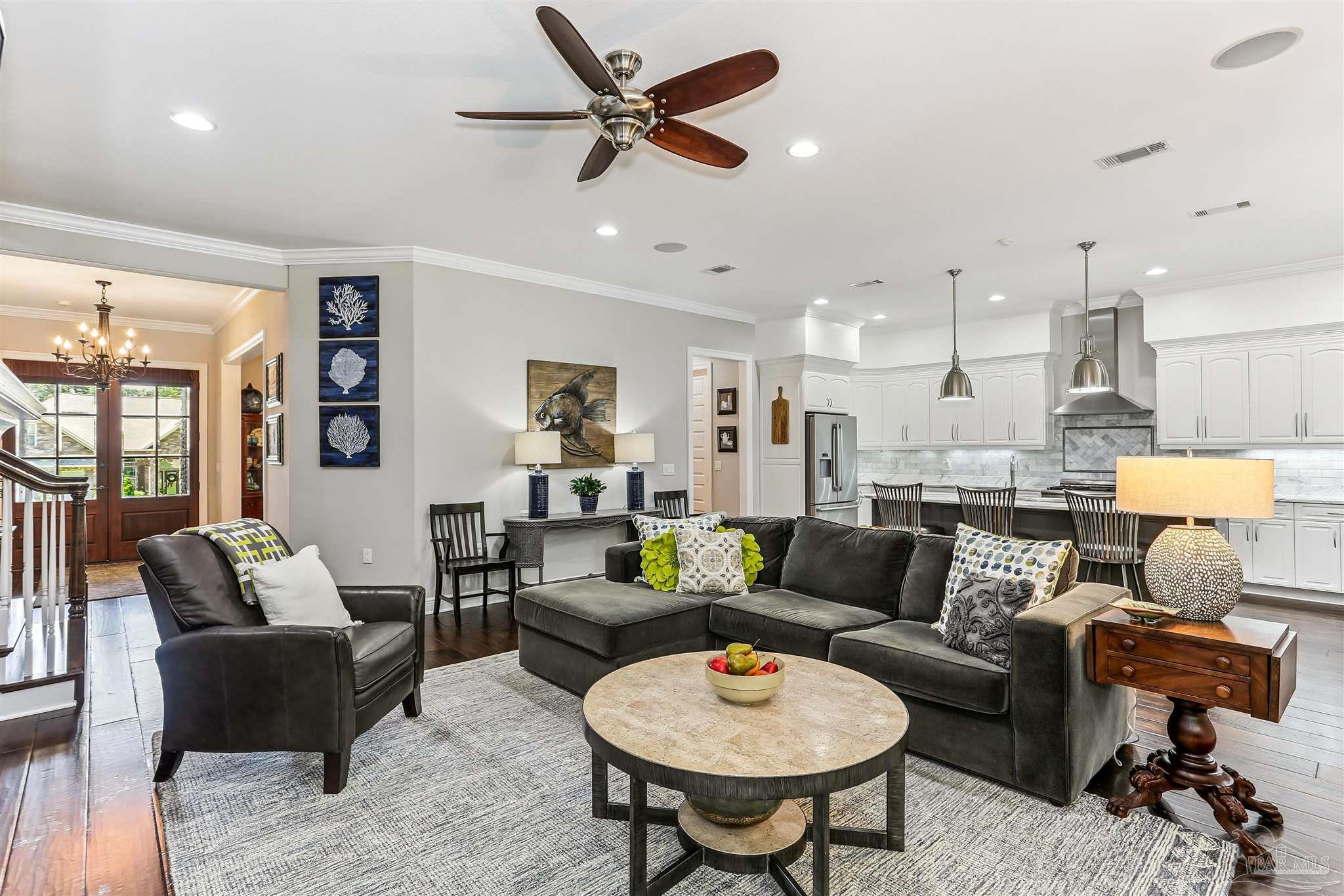 8658 Foxtail Loop