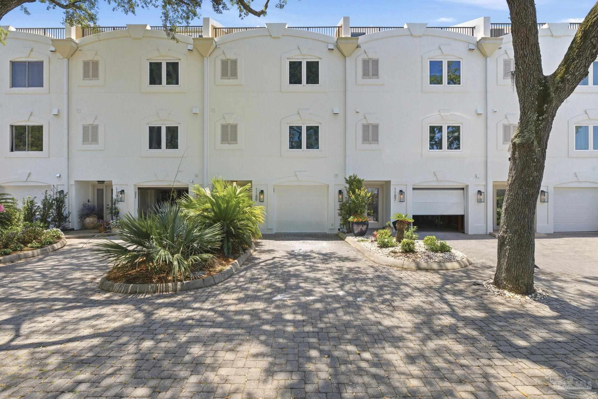1189 Gulf Breeze Pkwy