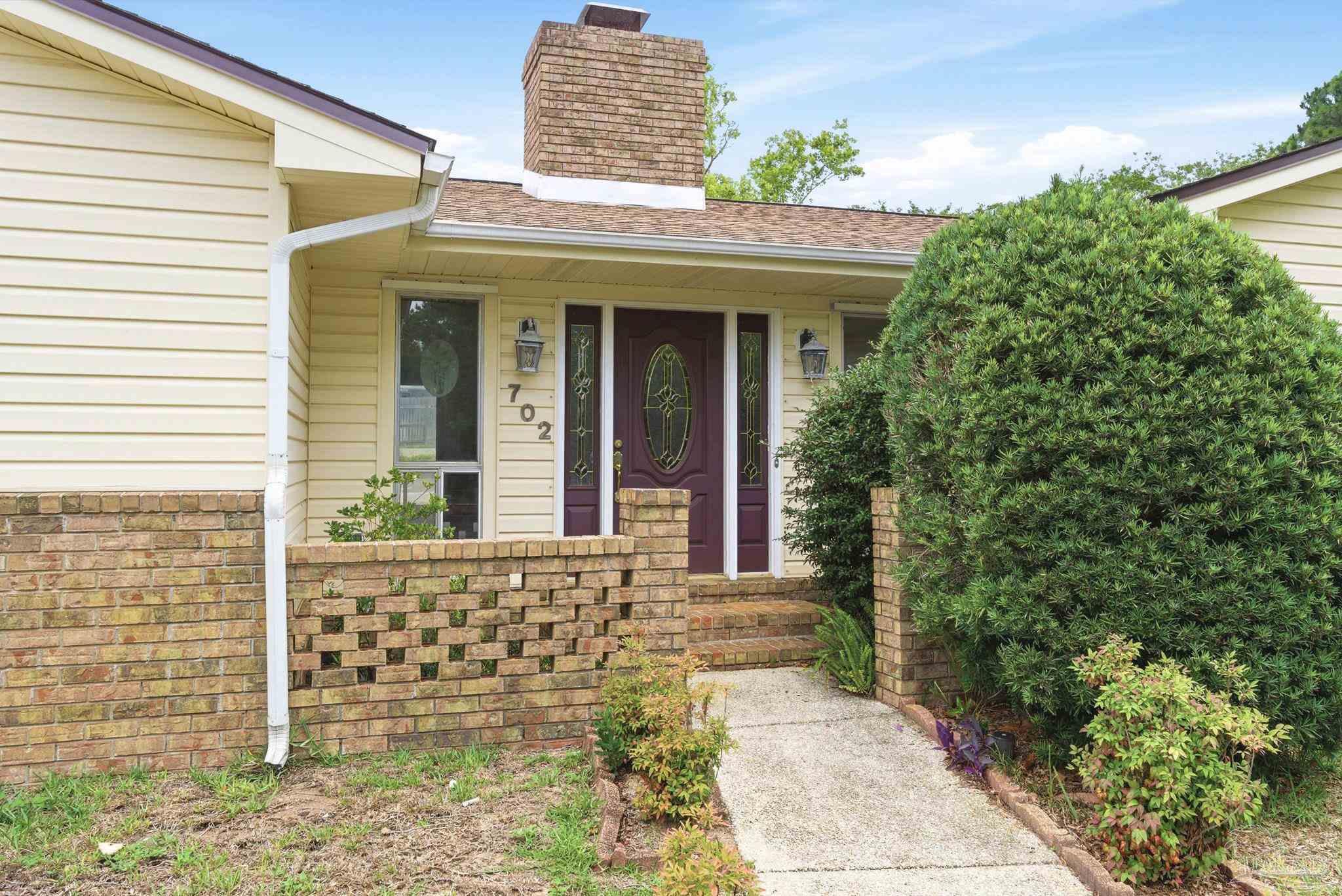 702 Southern Ct