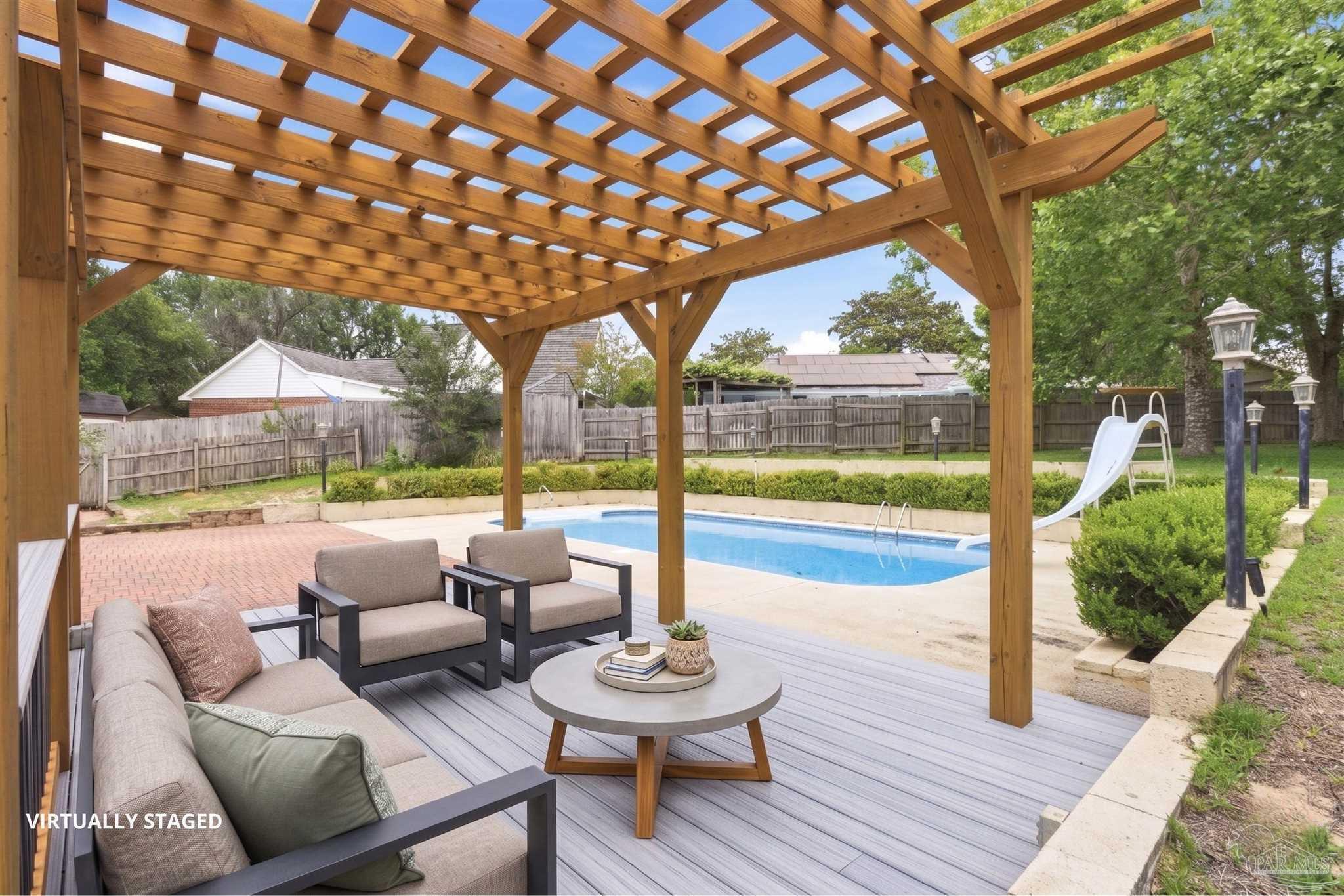 702 Southern Ct