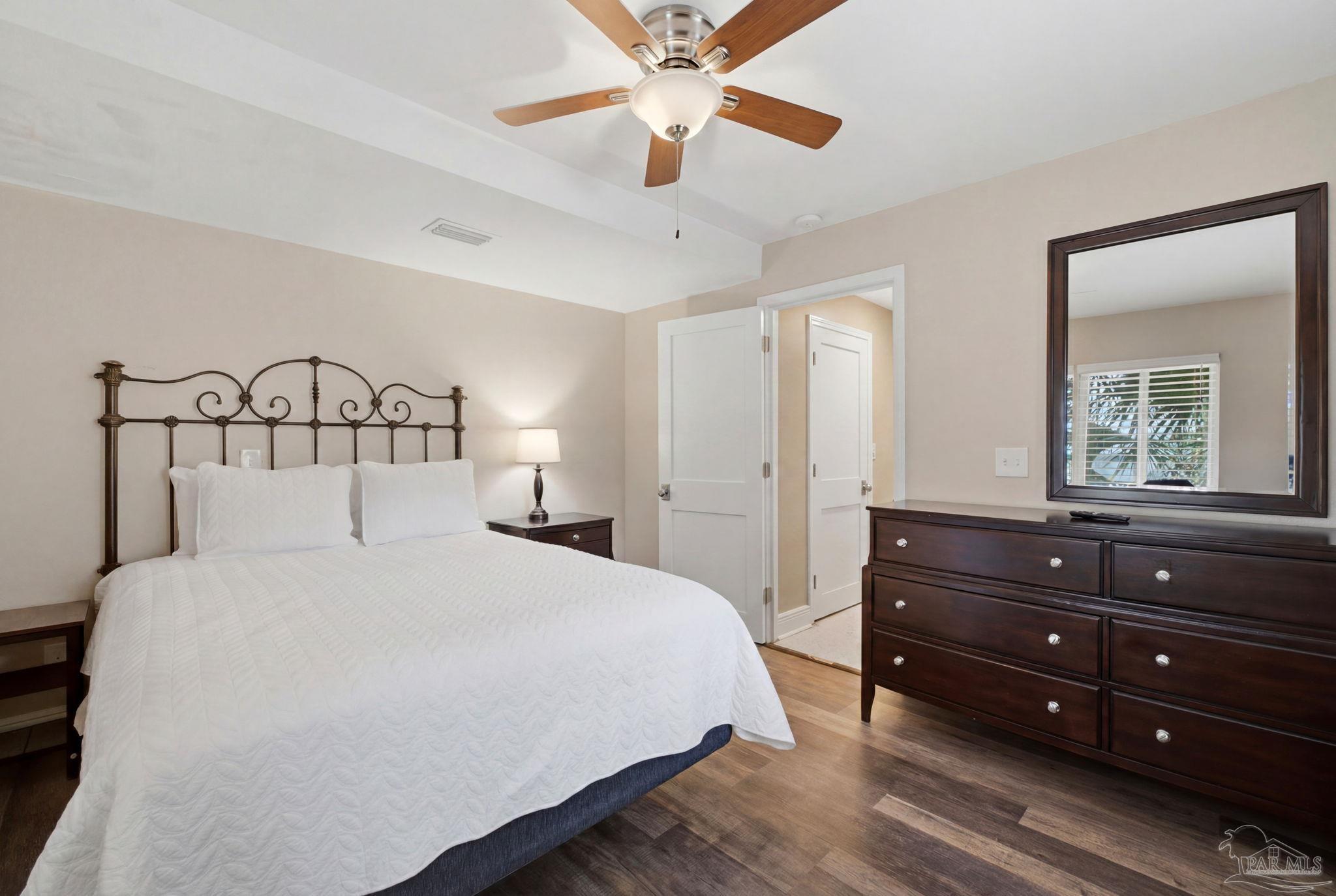 123 Via Deluna Dr