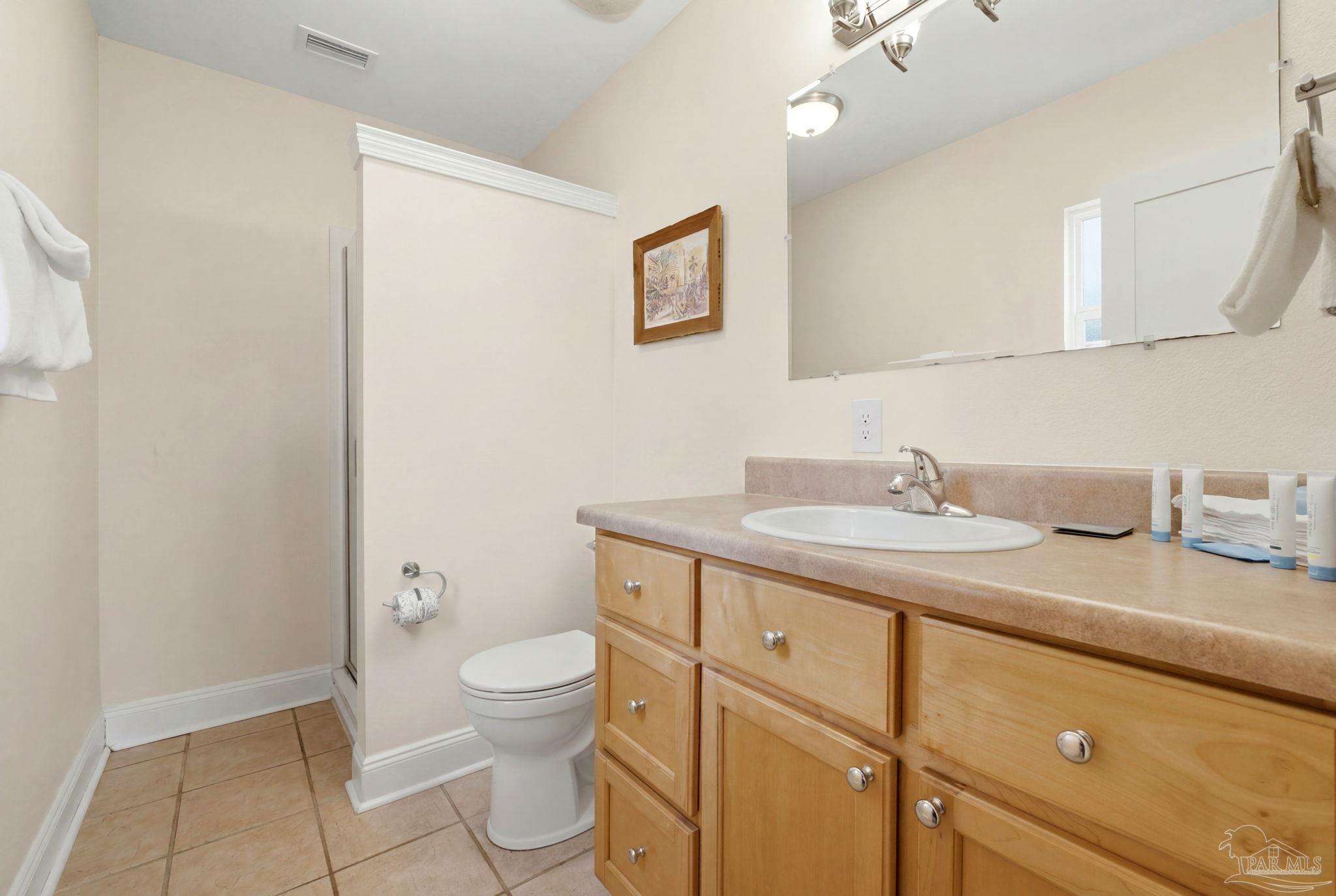 123 Via Deluna Dr
