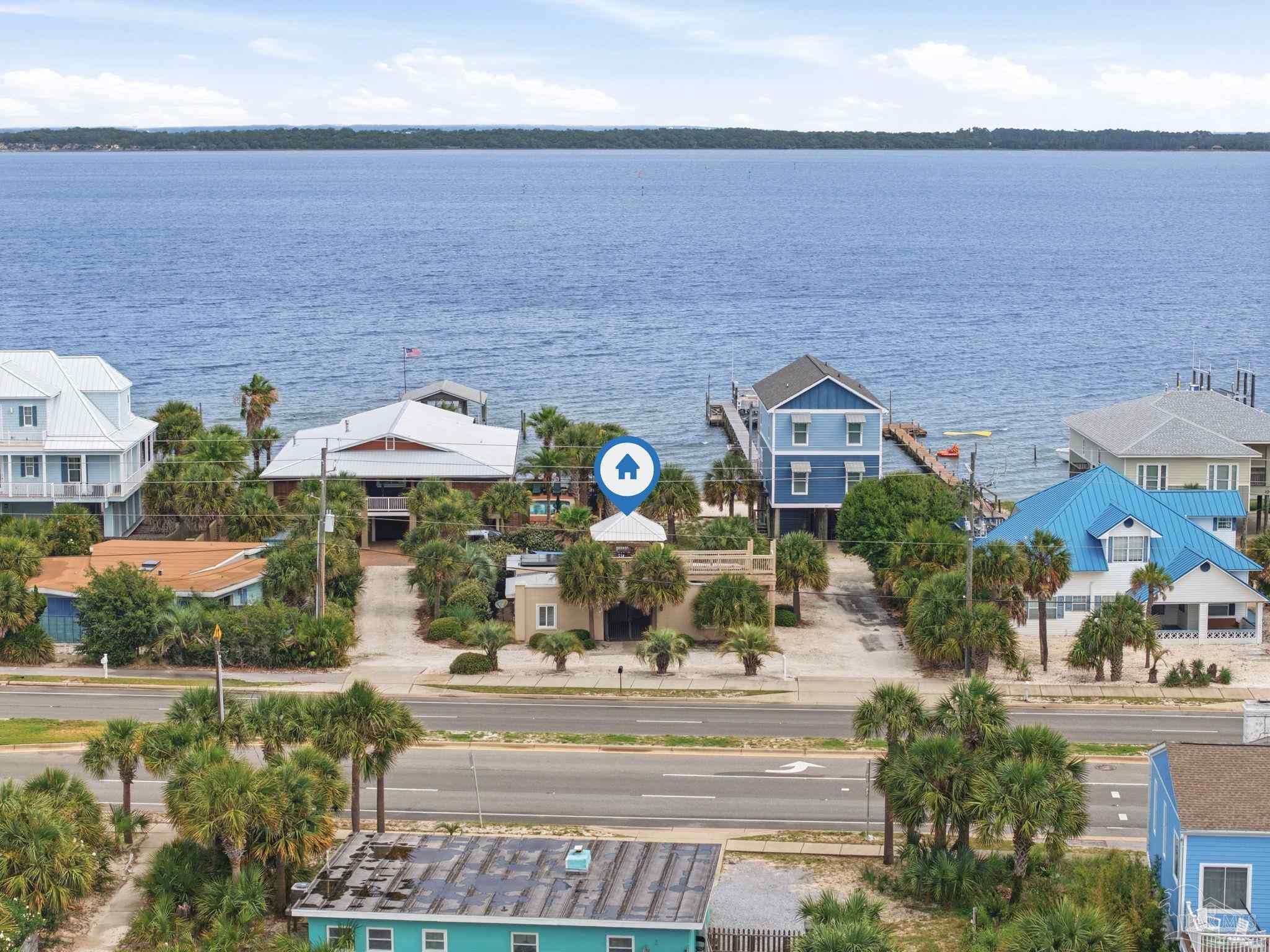 123 Via Deluna Dr