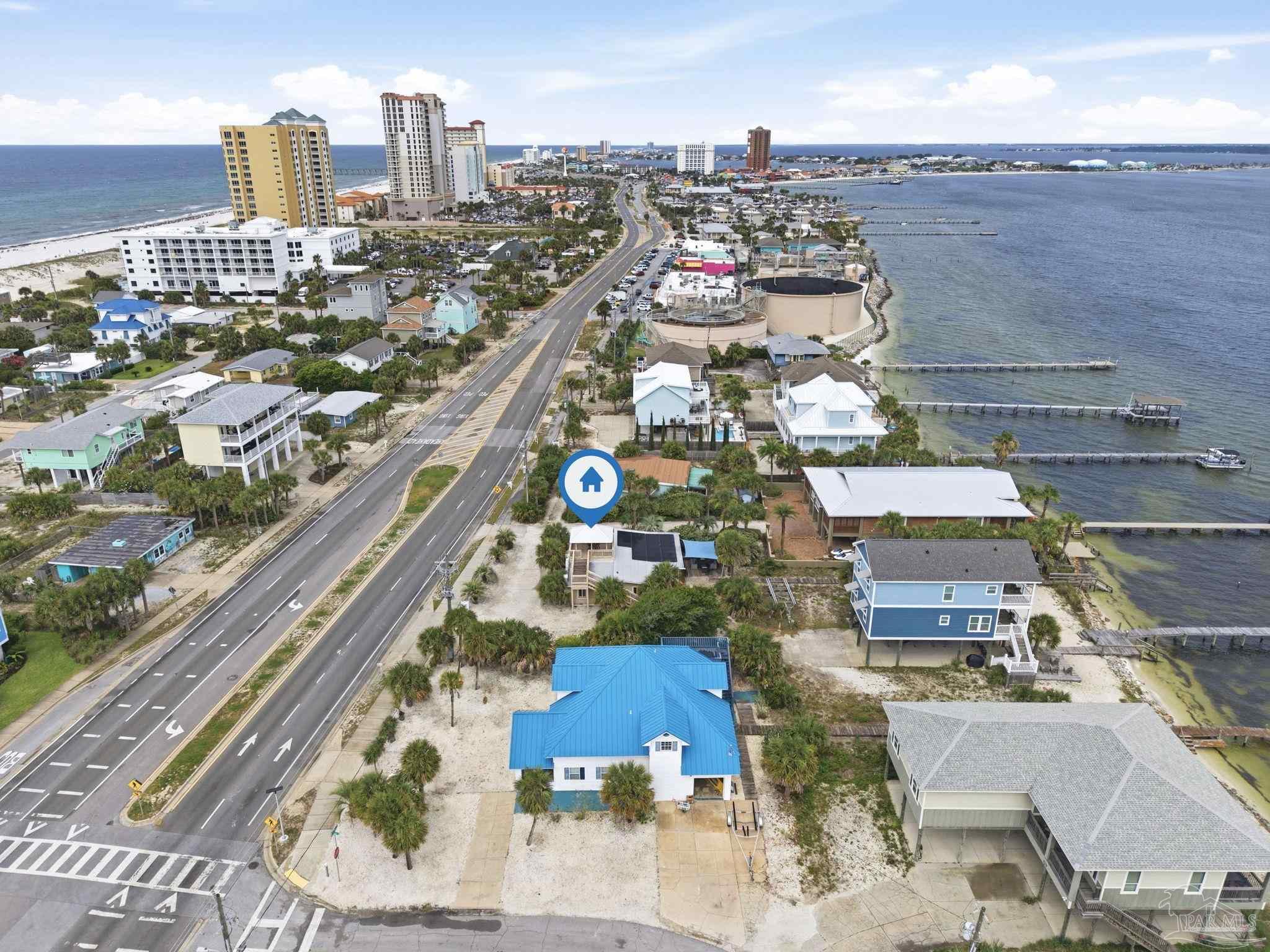 123 Via Deluna Dr