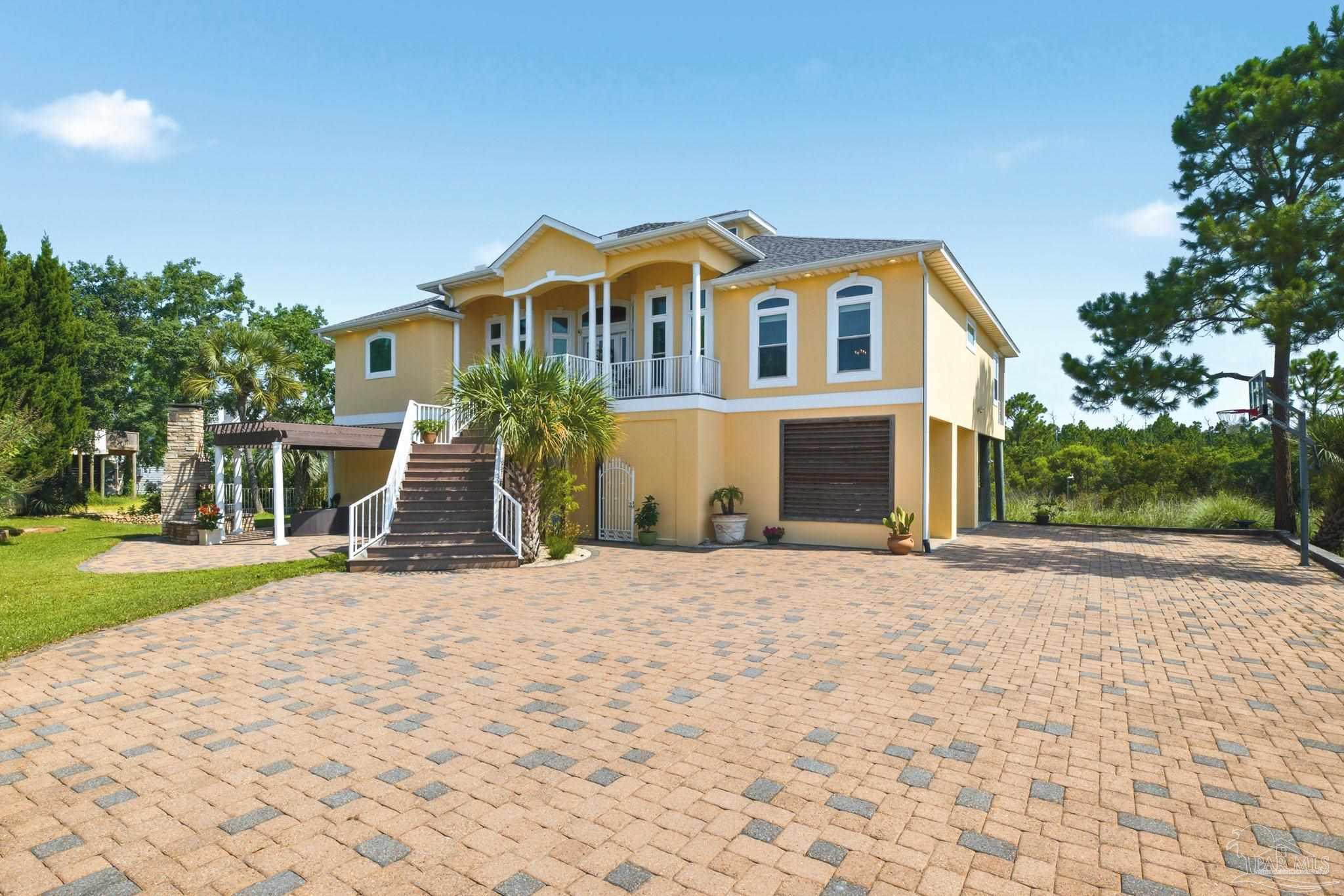 418 Deer Point Dr