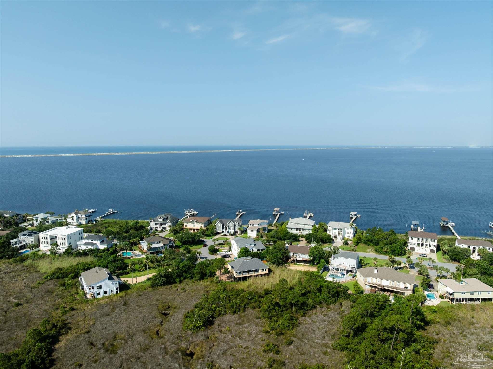 418 Deer Point Dr
