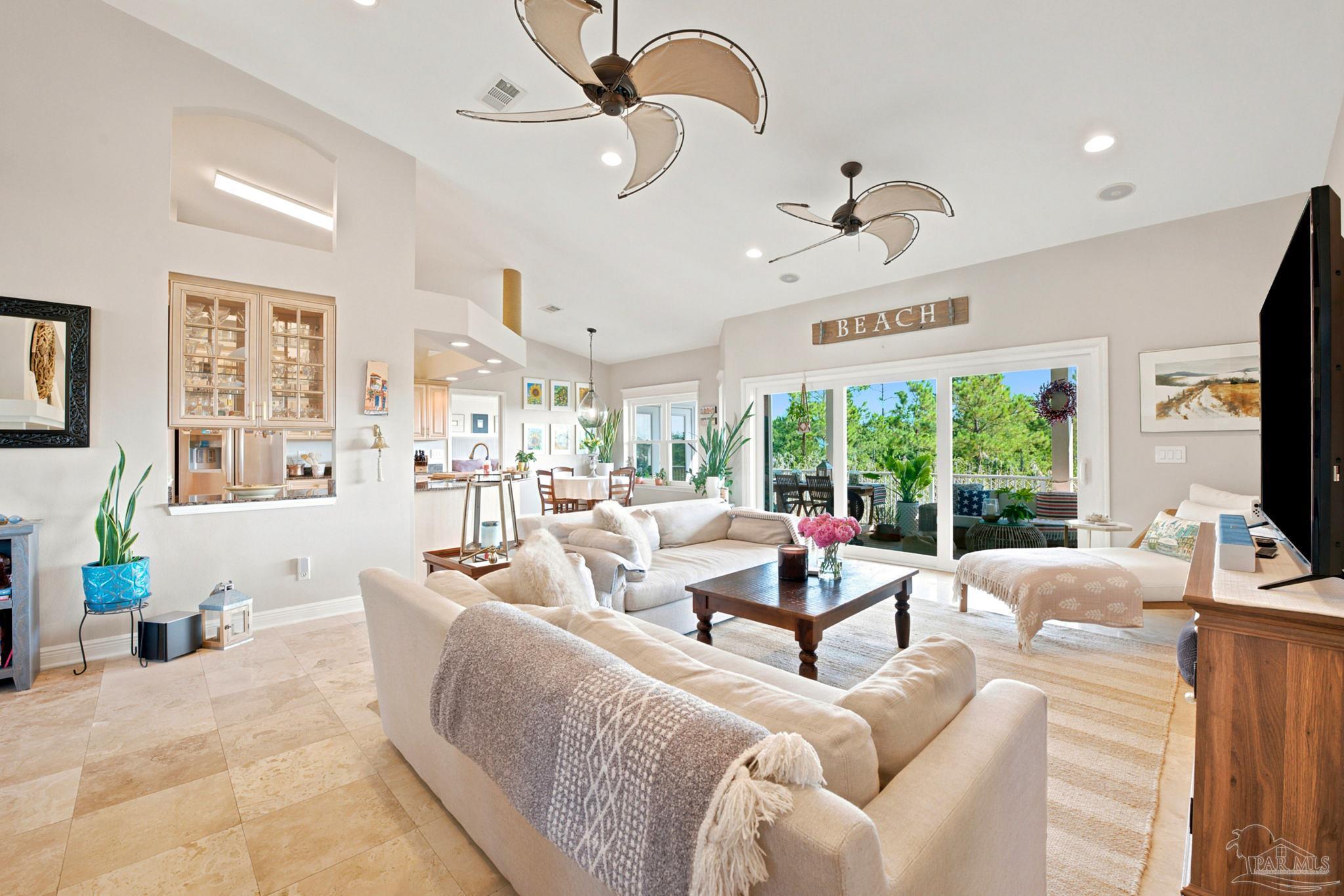 418 Deer Point Dr