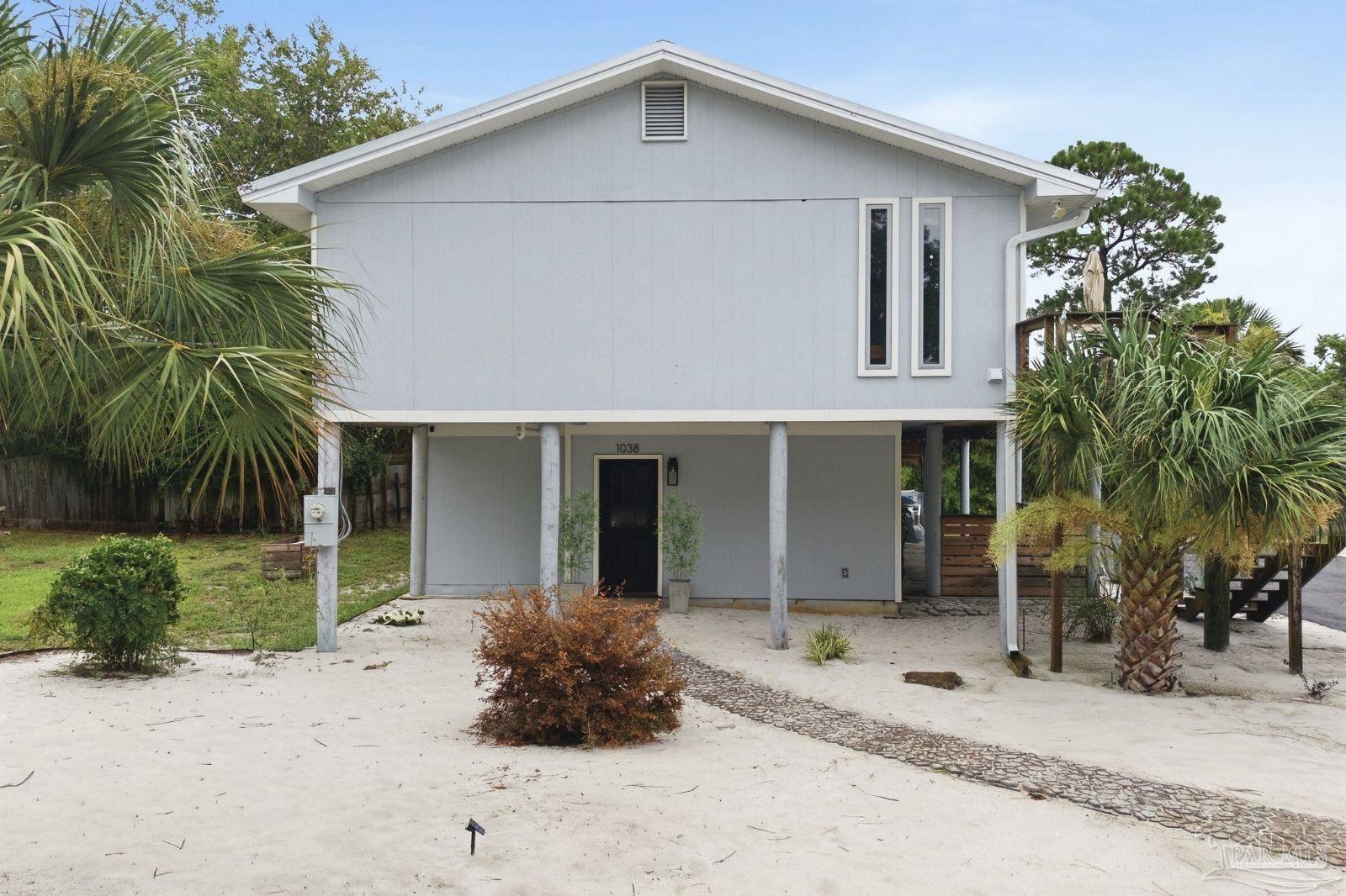 1038 Magnolia Ave