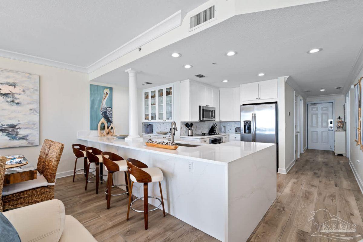 18 Via Deluna Dr # 1404