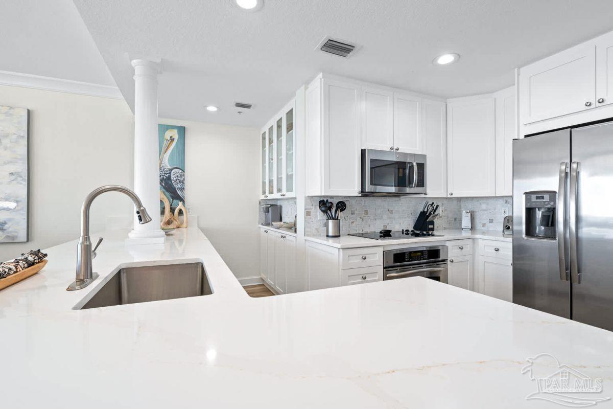18 Via Deluna Dr # 1404