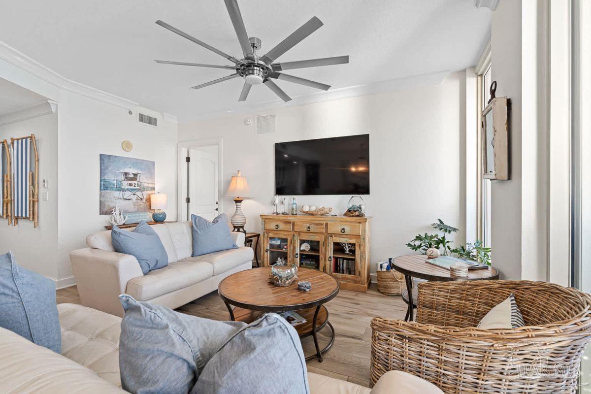 18 Via Deluna Dr # 1404