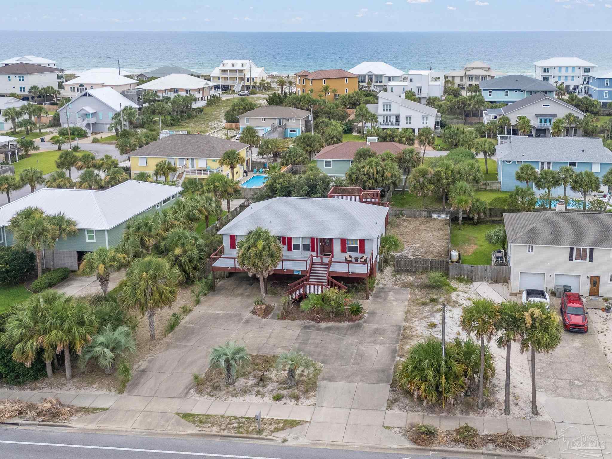1012 Via Deluna Dr