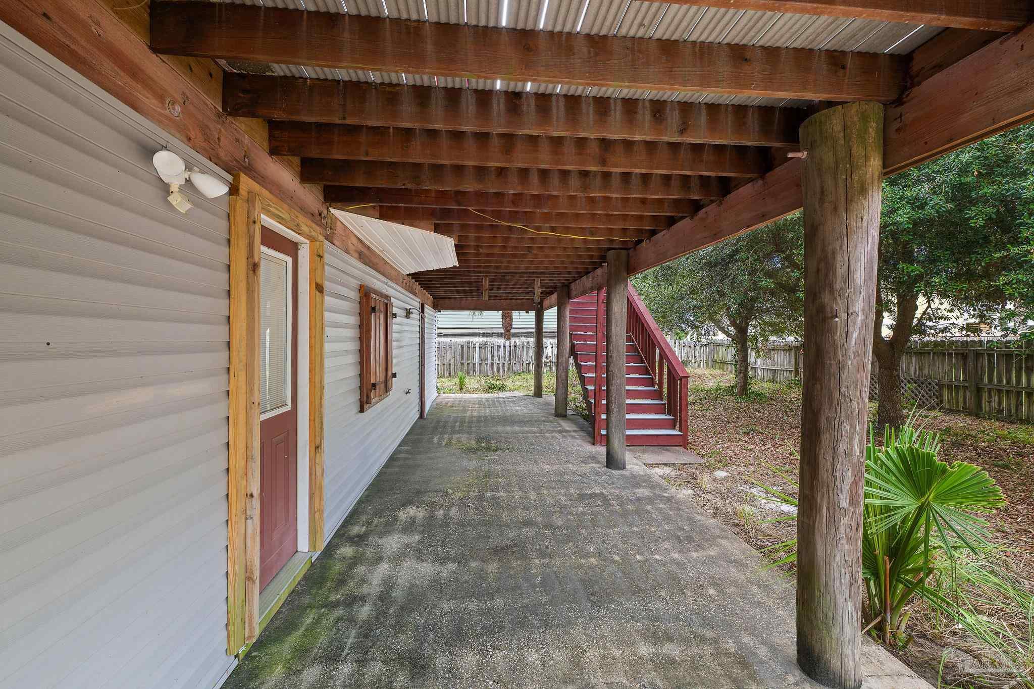 1012 Via Deluna Dr