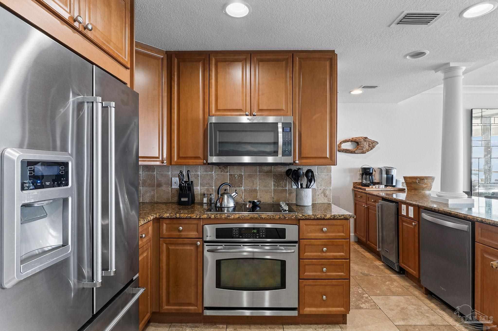 18 Via Deluna Dr # 1405