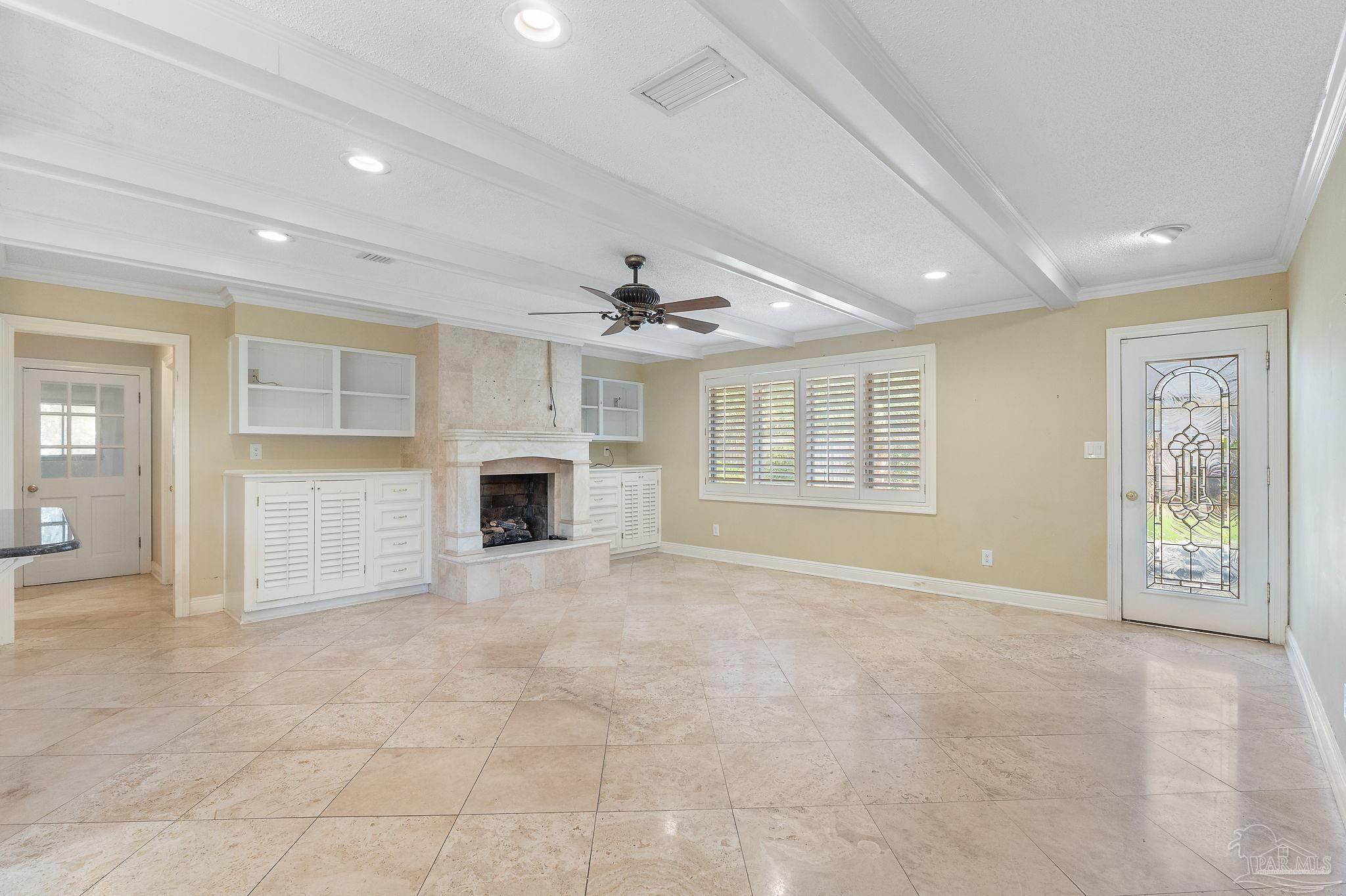 801 Bay Cliffs Rd