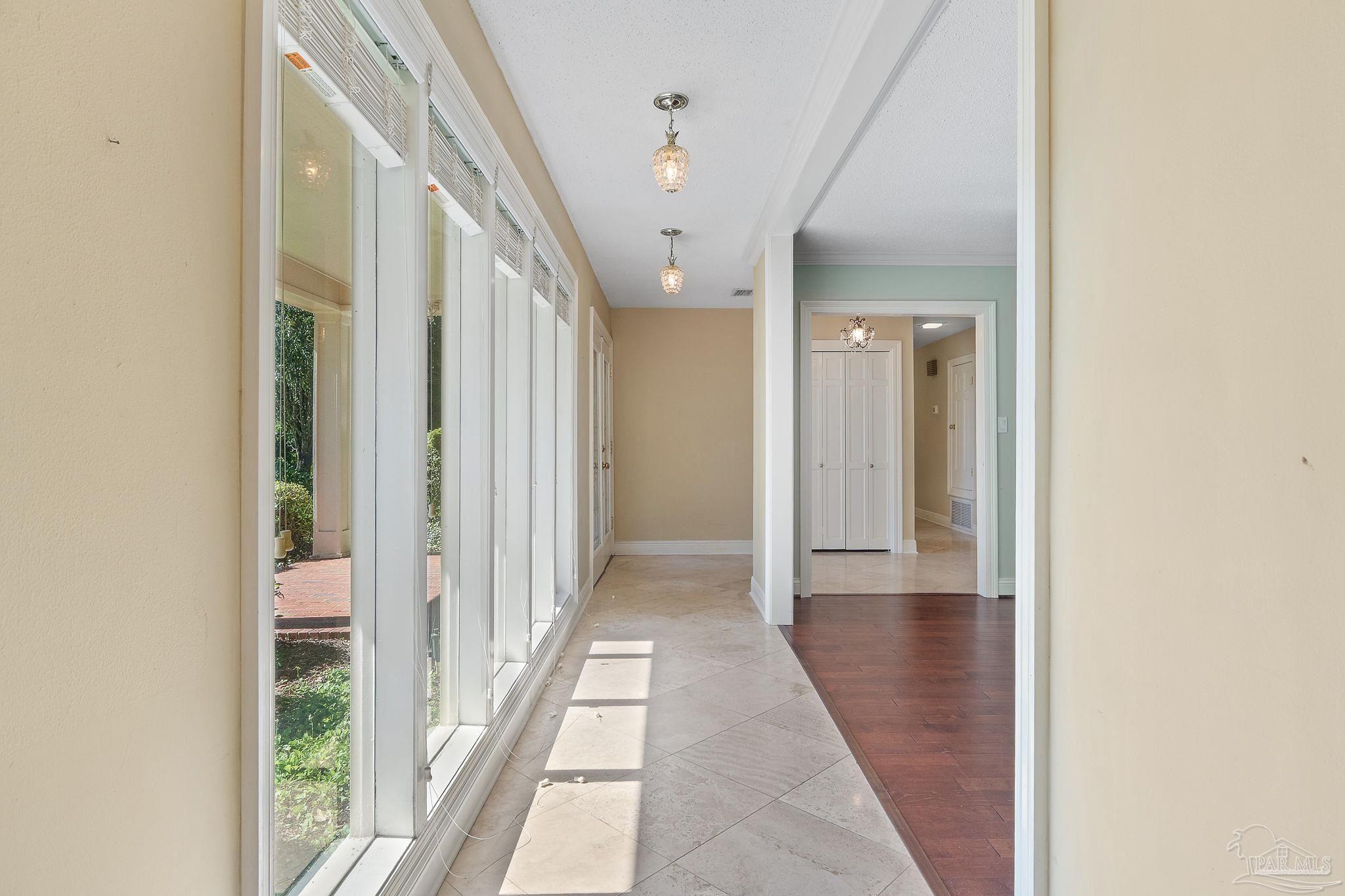 801 Bay Cliffs Rd
