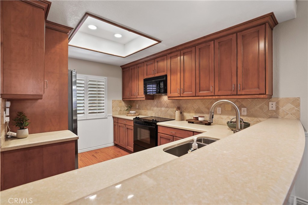 366 Villa Point
