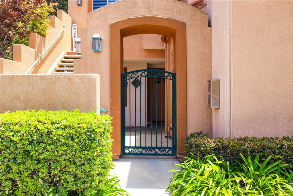 366 Villa Point
