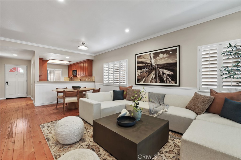 366 Villa Point