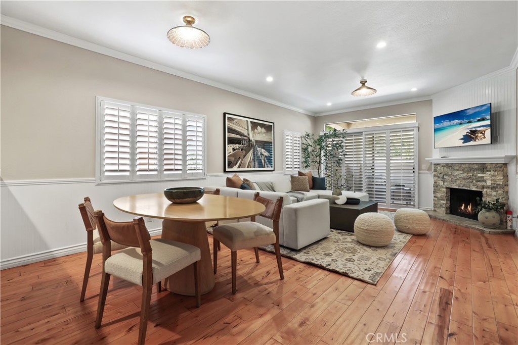 366 Villa Point