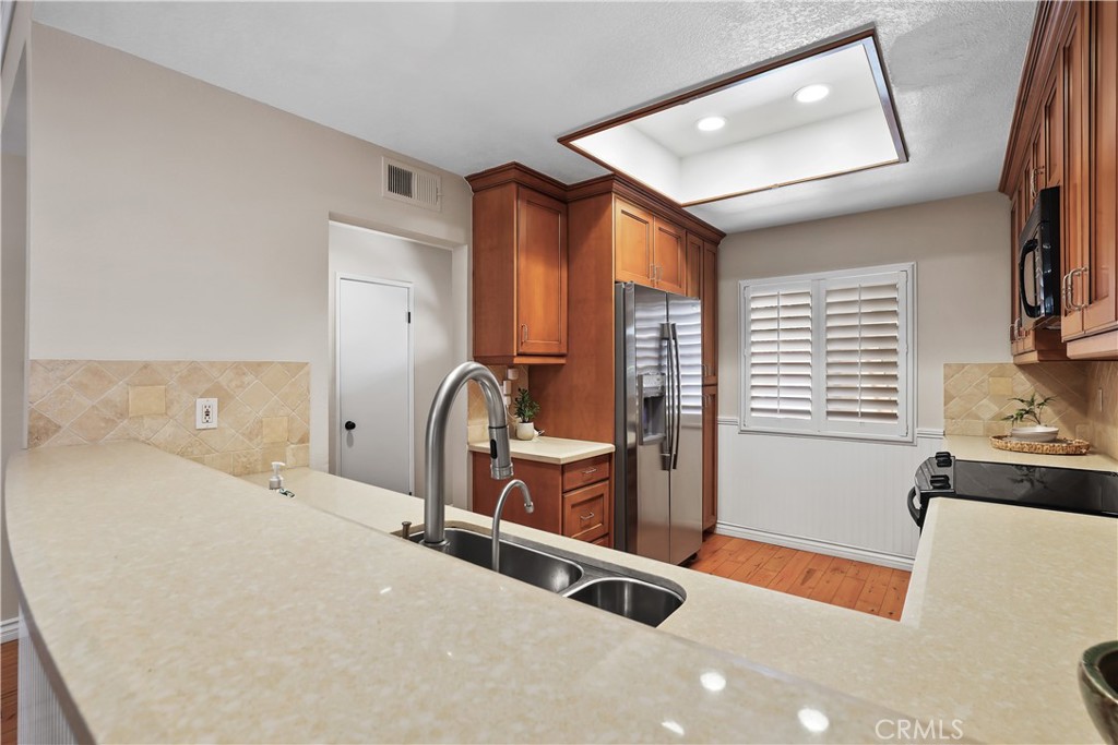 366 Villa Point