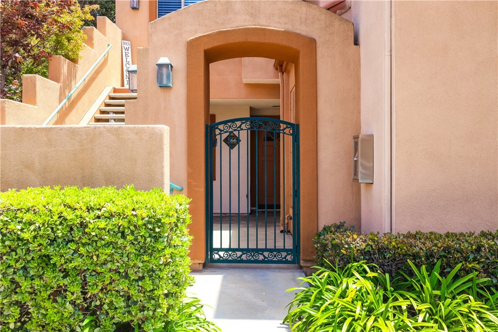 366 Villa Point