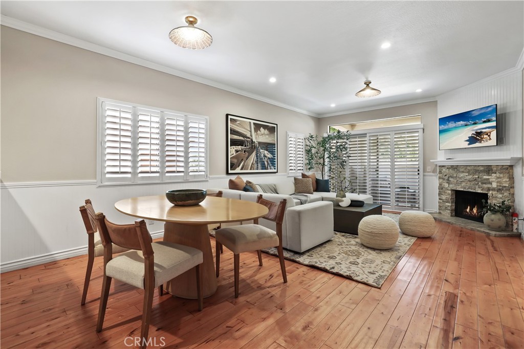 366 Villa Point