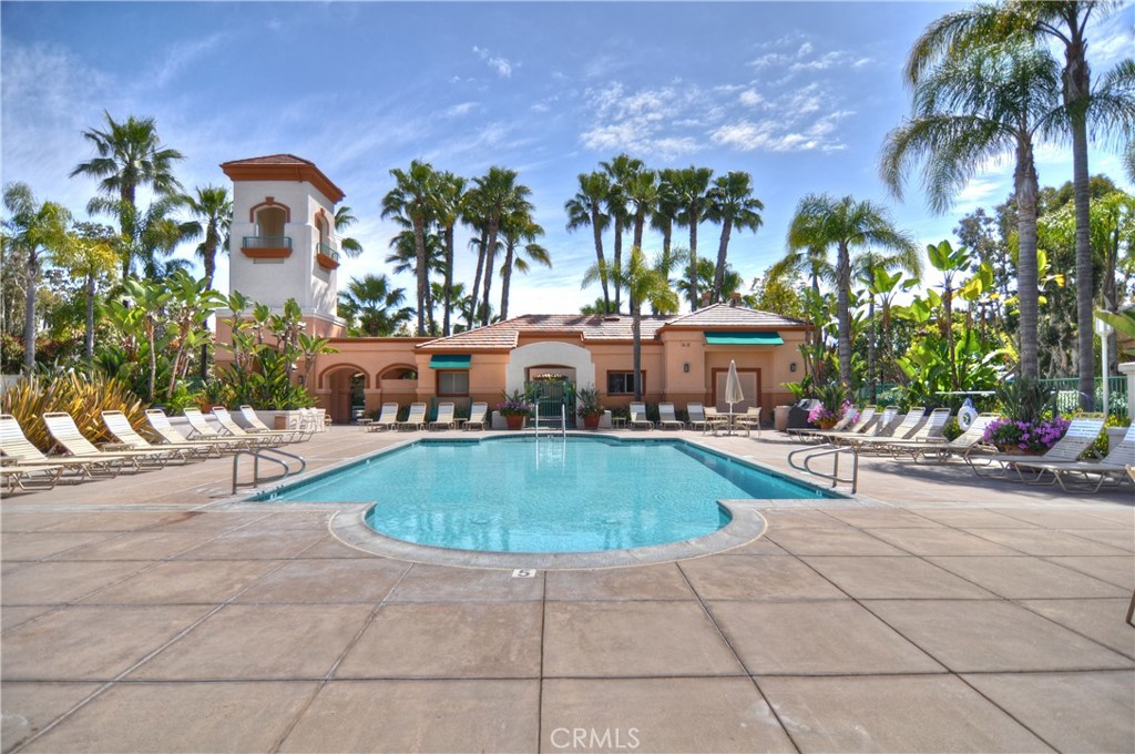 366 Villa Point