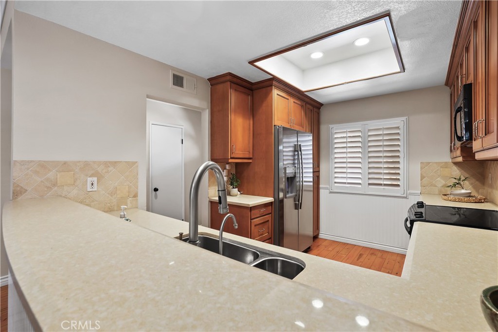 366 Villa Point