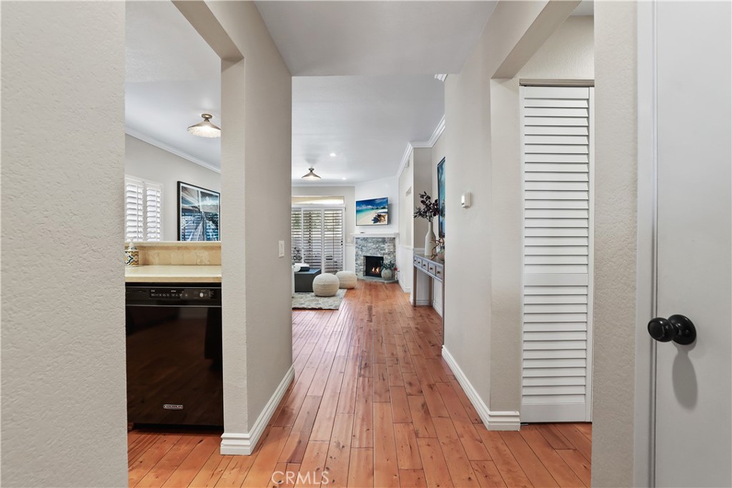 366 Villa Point