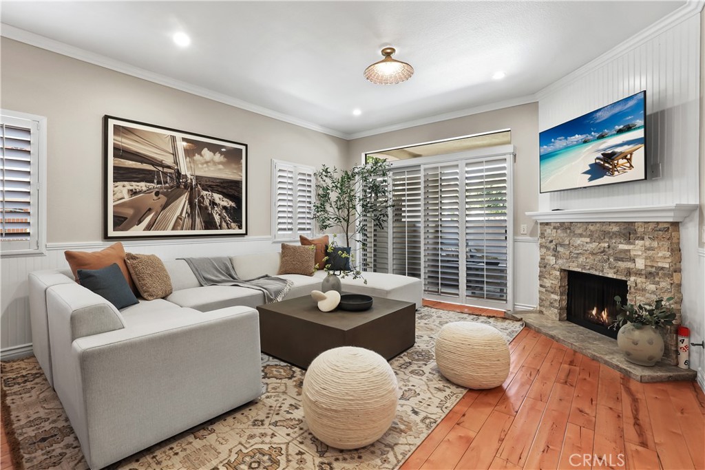 366 Villa Point