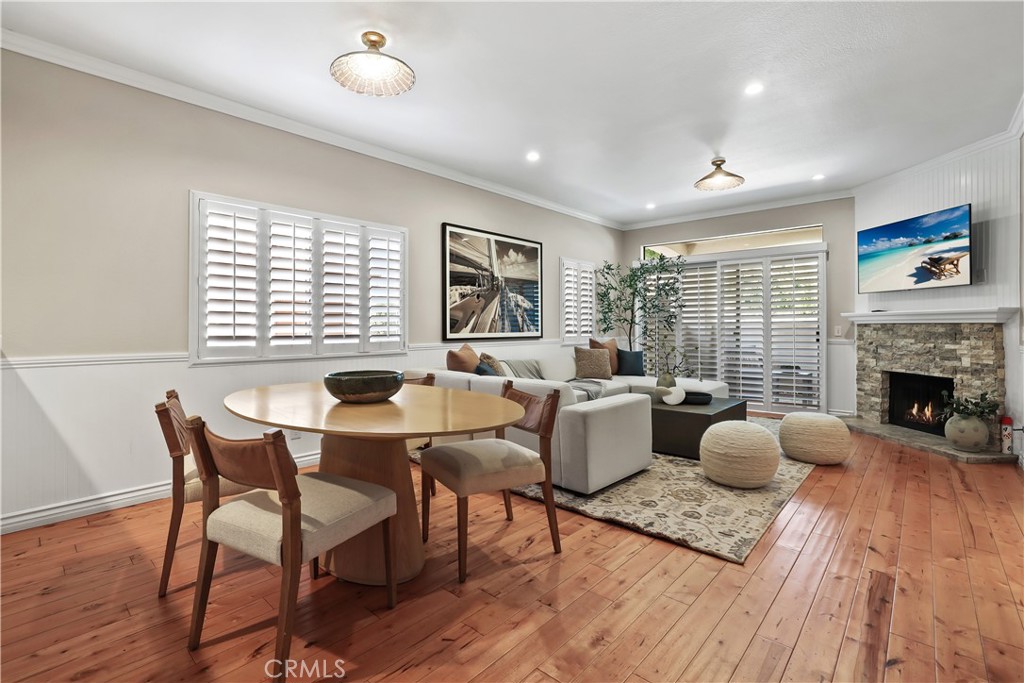 366 Villa Point