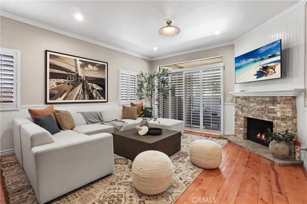 366 Villa Point