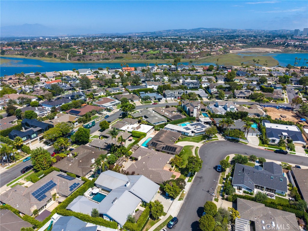 2012 Nautilus Lane